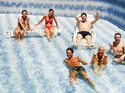 ** Hotel Damajuana Hostel Mendoza Argentina